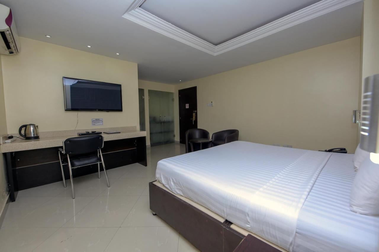 Ksf Place Alaka Lagos Exterior photo