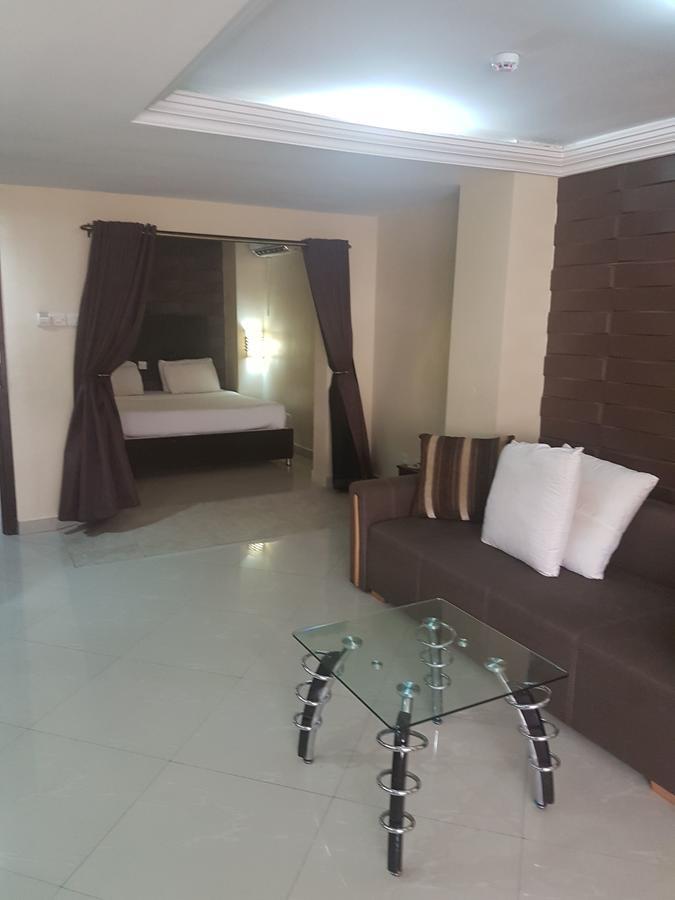 Ksf Place Alaka Lagos Exterior photo