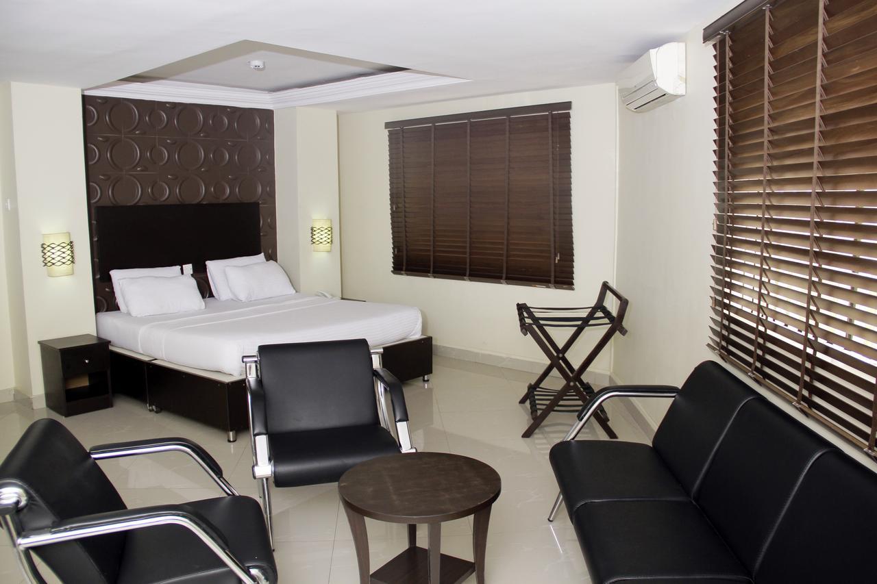 Ksf Place Alaka Lagos Exterior photo