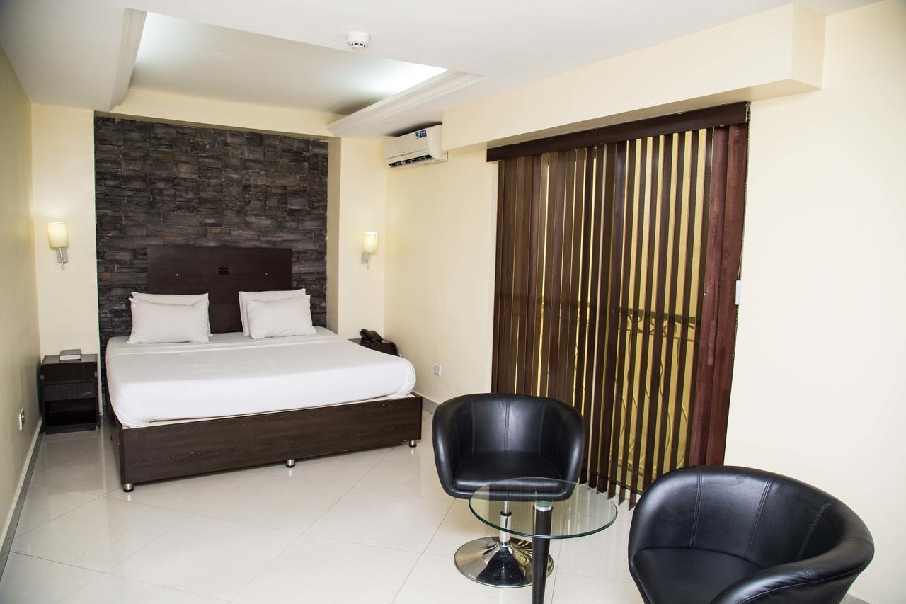 Ksf Place Alaka Lagos Exterior photo