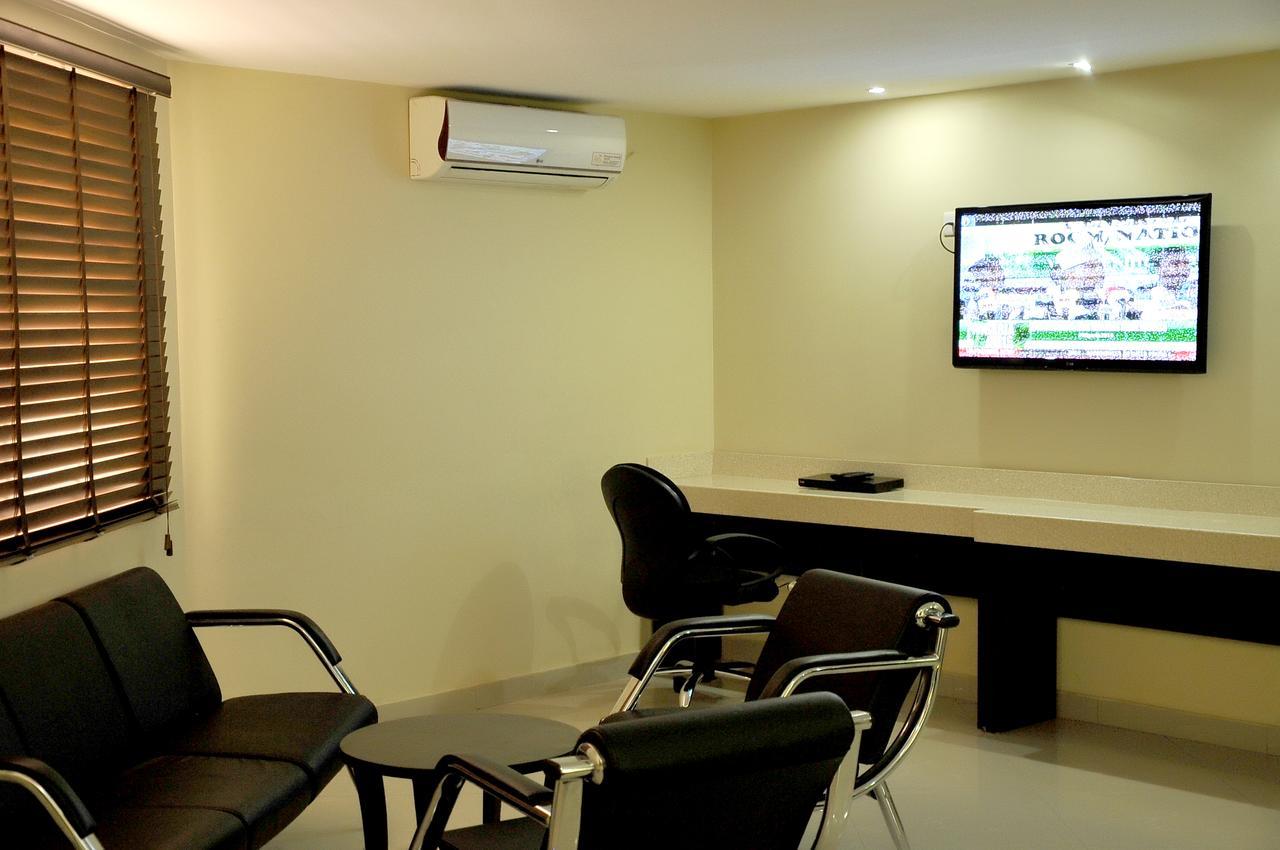 Ksf Place Alaka Lagos Exterior photo